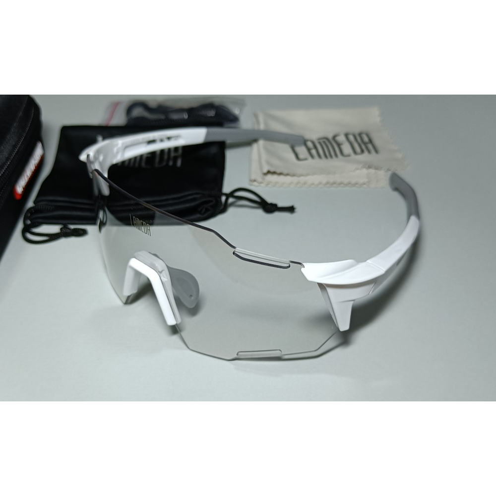 Lentes Fotocromáticos LS-300 Lameda